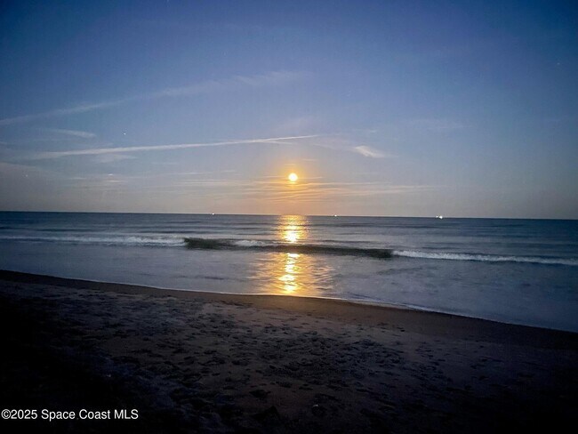 Building Photo - 3585 S Atlantic Ave