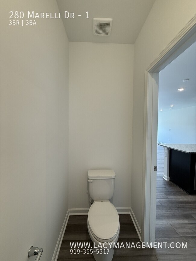 Building Photo - 280 Marelli Dr
