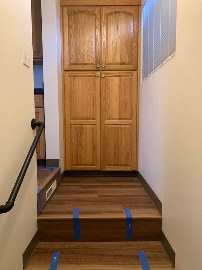 Building Photo - Recently Updated