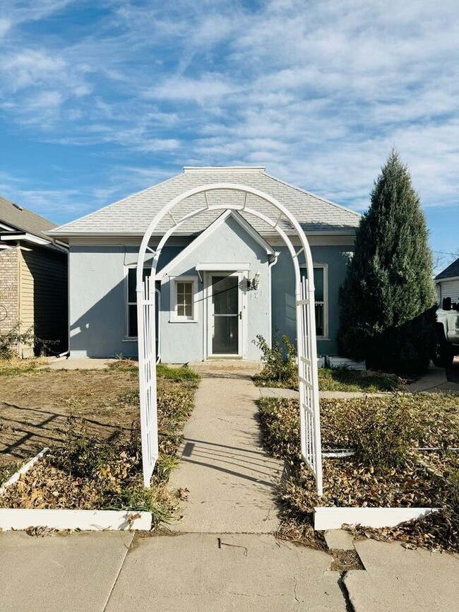 Building Photo - Cute 2 bedroom House in Eaton