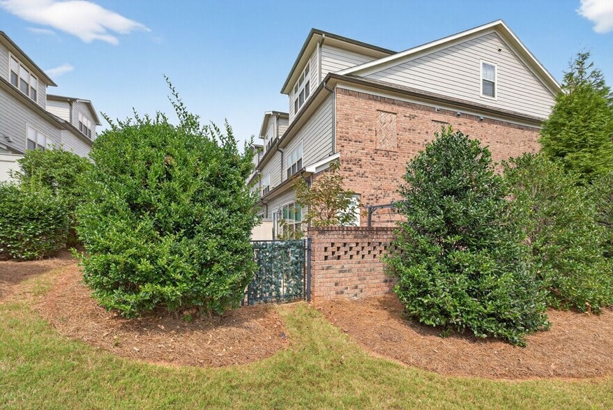 Building Photo - 10171 Windalier Wy