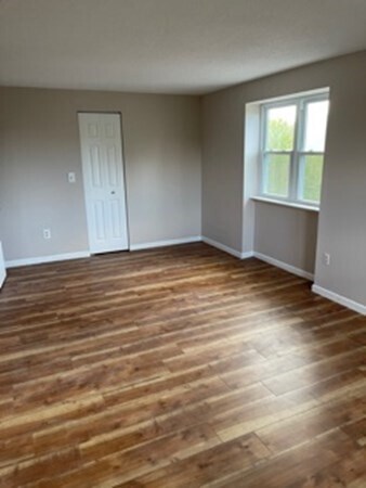 Building Photo - 10 Longworth Ave