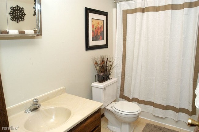 Building Photo - 141 Witmer Rd