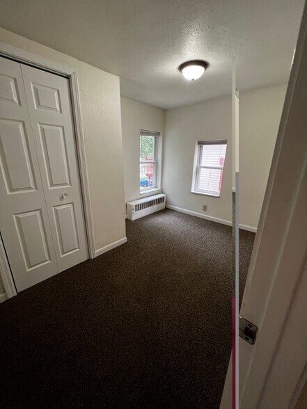Building Photo - 202 N Blair St