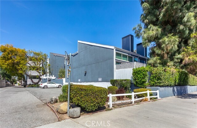 Building Photo - 17711 Margate St