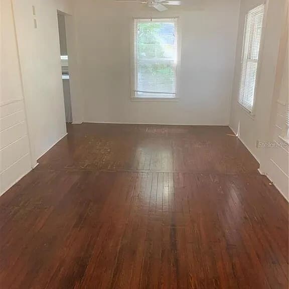 Building Photo - 711 N Orange Ave