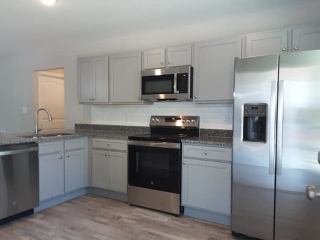 Building Photo - 3203 Sperry Branch Way