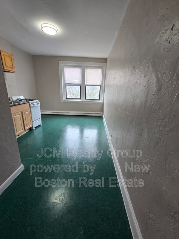 Building Photo - 191 Green St