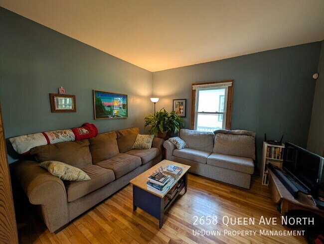 Building Photo - 2658 Queen Ave N