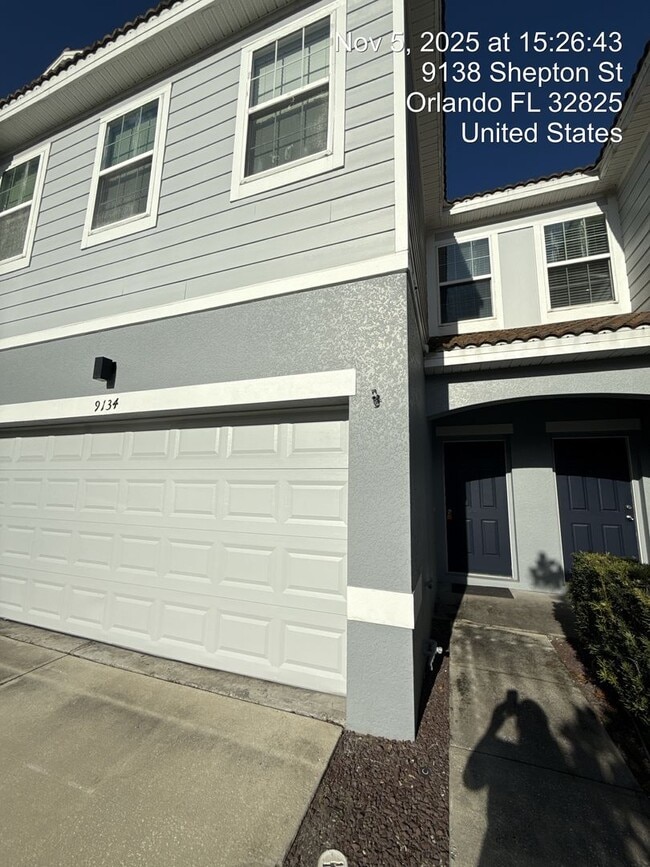 Building Photo - 9134 Shepton St