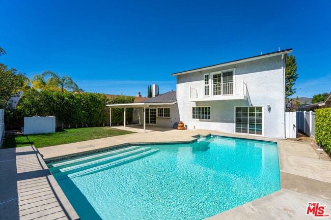 Building Photo - 29392 Hillrise Dr