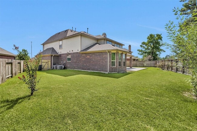 Building Photo - 24015 Richglen Court