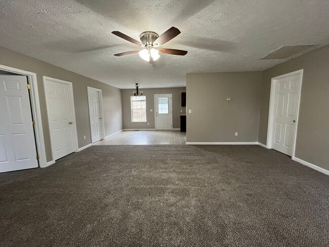 Building Photo - 3 bedroom 2 bath single family home in Jefferson City, TN