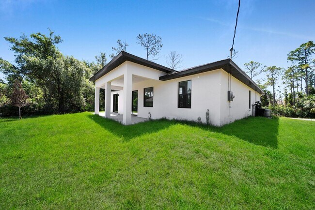 Building Photo - Be the first in occupy this 2025 constructed home in the city of North Port,FL! Qualify for a dep...