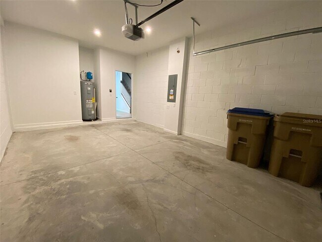 Building Photo - 9052 Ocean Tide Wy