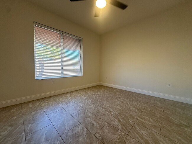 Building Photo - Charming 2-Bedroom Home in Sun City Summerlin