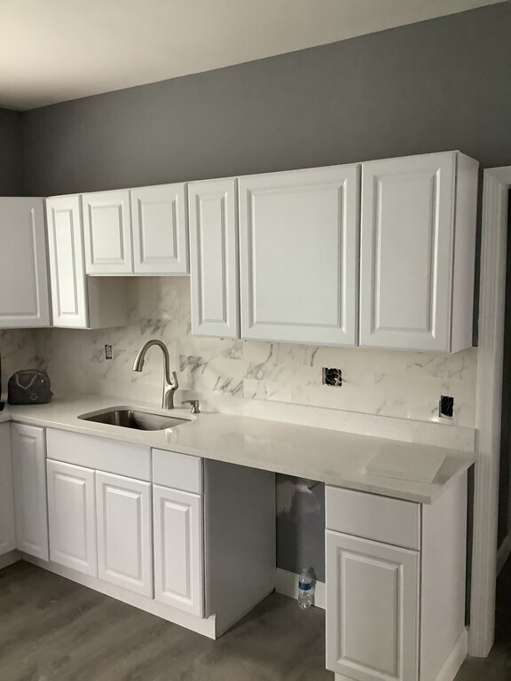 Building Photo - 47 Fellsway E