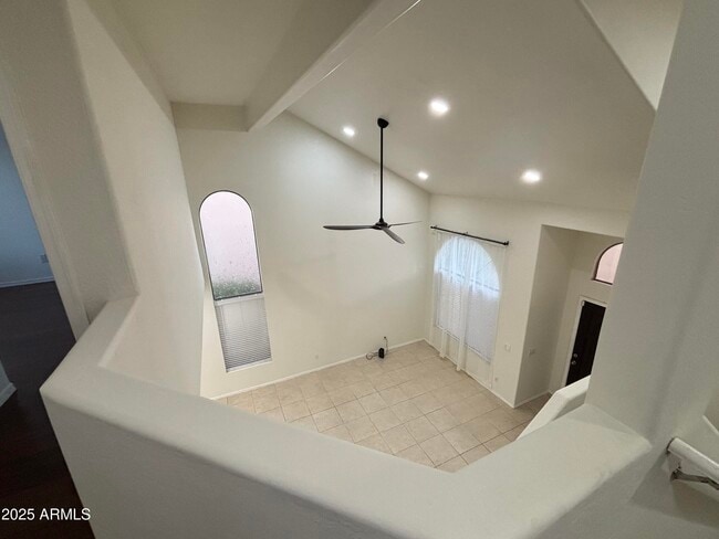 Building Photo - 1231 N Tercera Ct