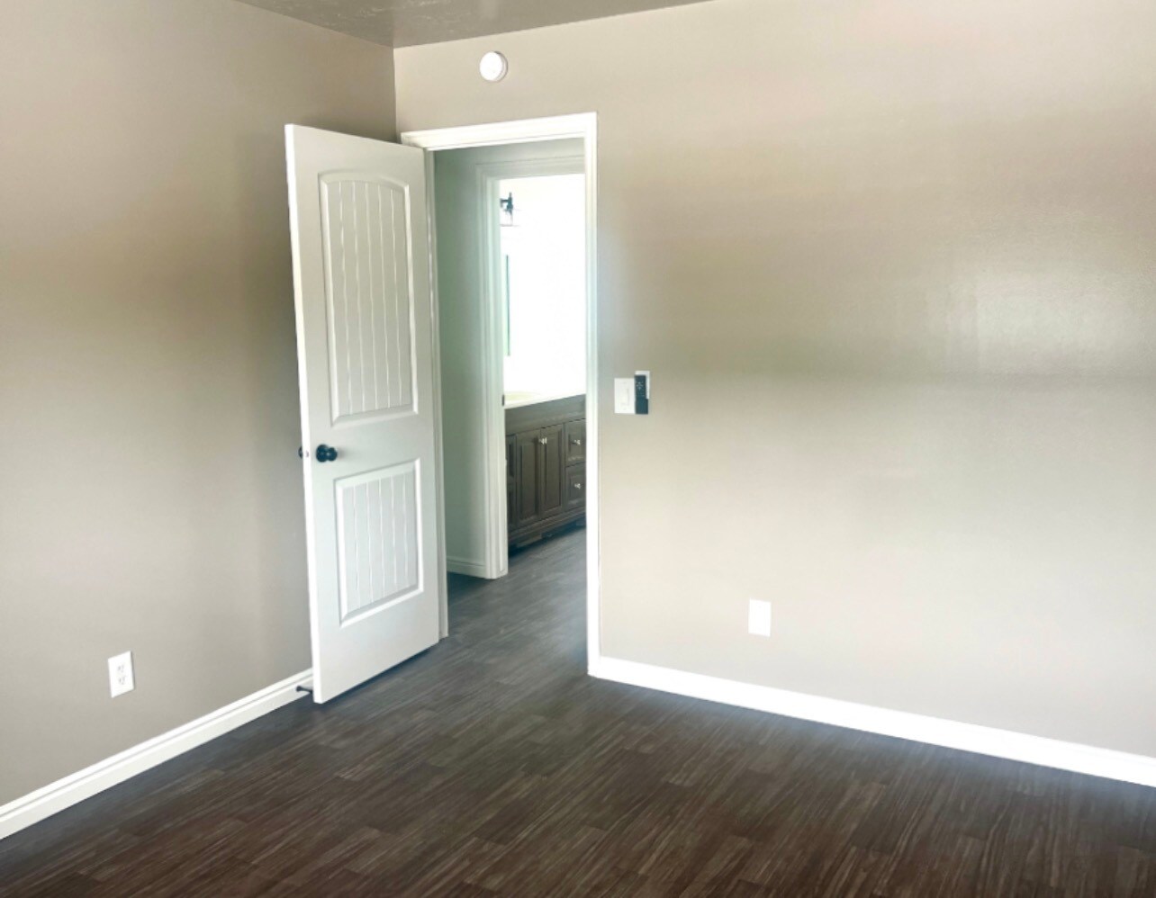 Master bedroom - 1583 S 1000 E
