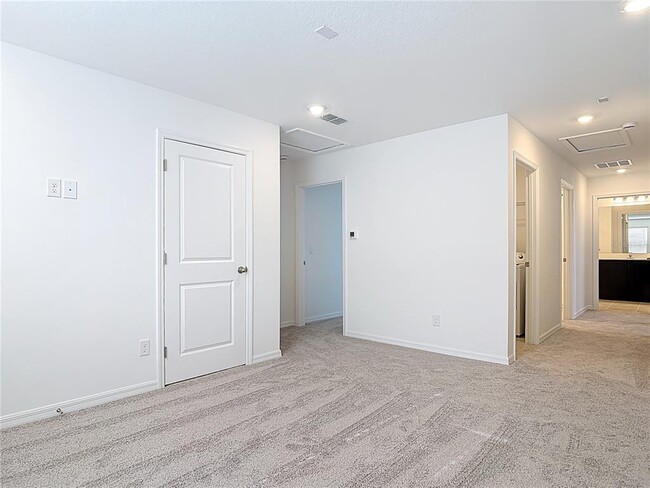 Building Photo - 1441 Arbor Hl Dr
