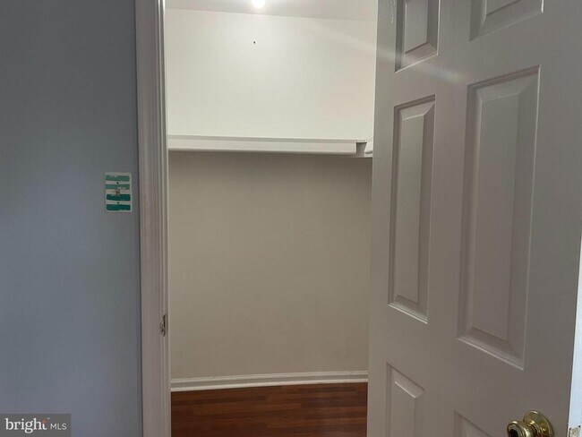Building Photo - 154 Trotters Lea Ln