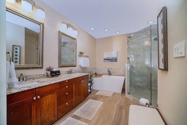 Building Photo - 3404 American Dr