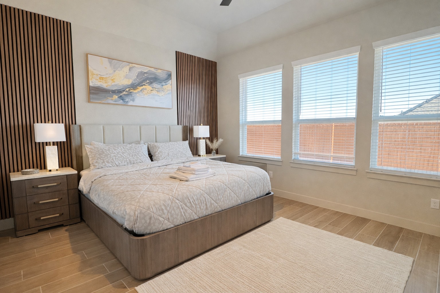 Building Photo - 275 Ginger St