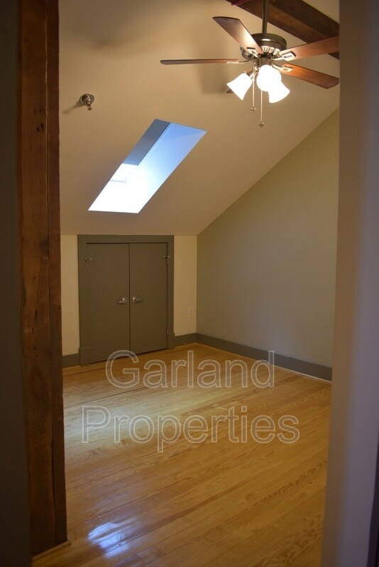 Building Photo - 113 Norfolk Ave SW