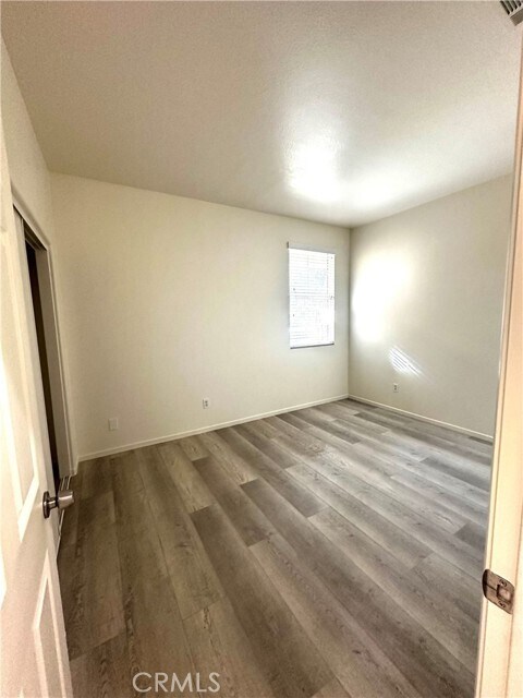 Building Photo - 13846 Hawk Ct