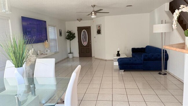 Building Photo - 7301 Derby Downs Dr