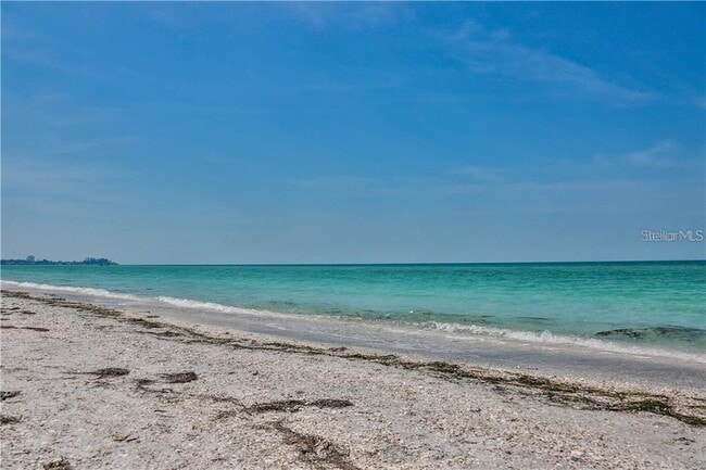 Building Photo - 1700 Benjamin Franklin Dr