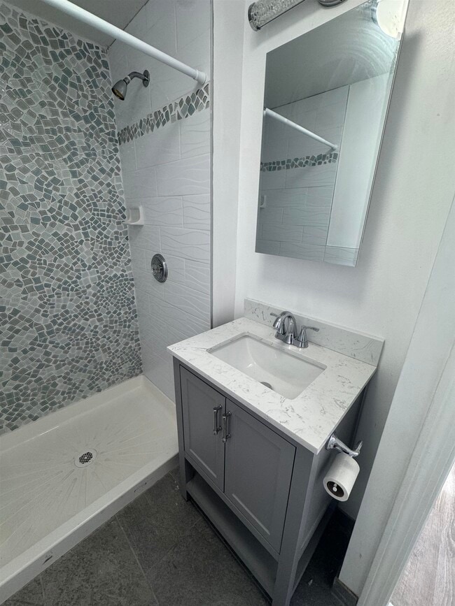 Building Photo - 20 Chapel St