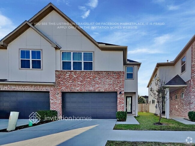 Building Photo - 10446 Executive Lake Dr