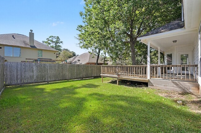 Building Photo - 3334 Hemingway Dr