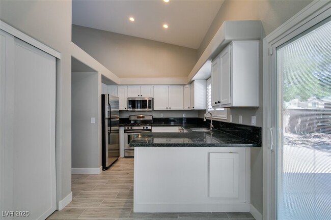 Building Photo - 2452 Silver Blossom Ln