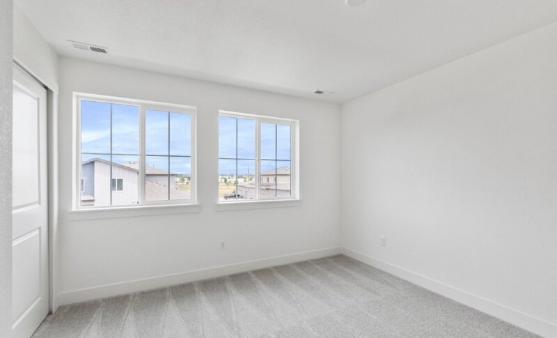 Building Photo - 5081 McKinnon Ct