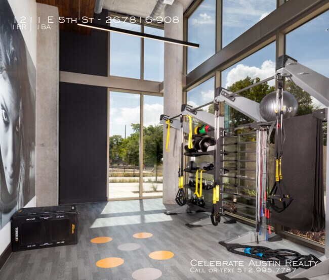 The Saltillo Residences 1211 E 5th St Austin TX 78702 Apartment Finder