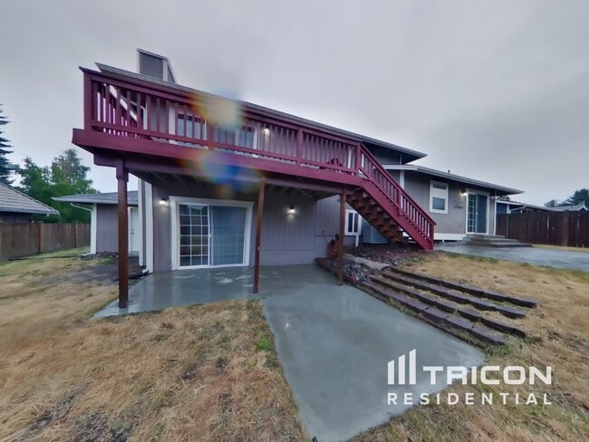 Building Photo - 9808 73rd St SW