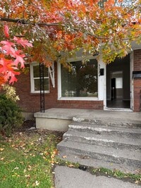 Building Photo - Duplex for Rent