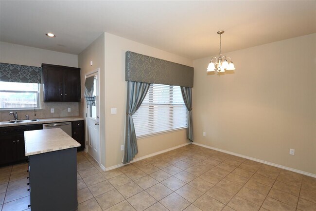 Building Photo - 5012 Lost Hills Trail