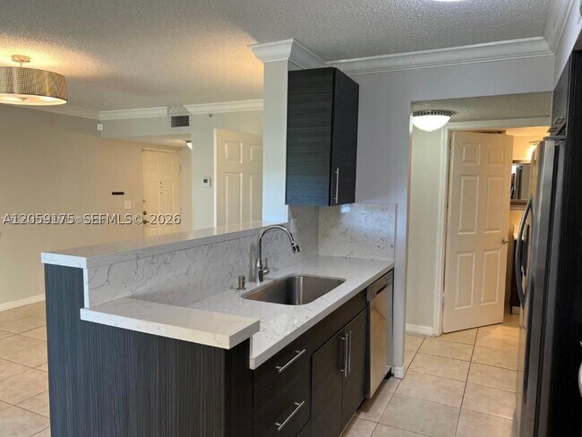 Building Photo - 2600 S University Dr