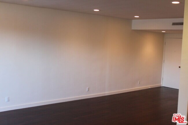 Building Photo - 11044 Ophir Dr