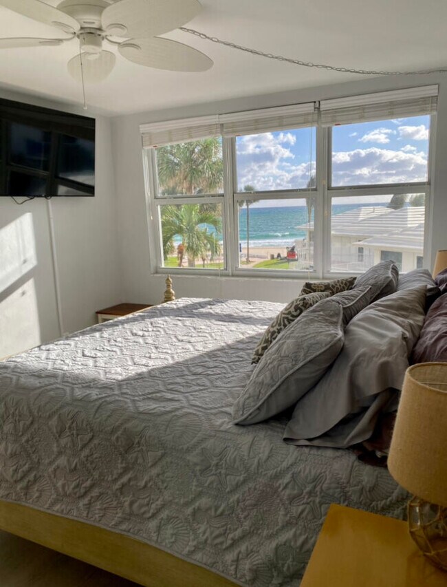 Building Photo - 1530 S Ocean Blvd