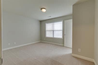 Building Photo - Beautiful 3 bedrooms 2.5 bathrooms in Spri...