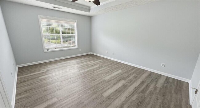 Building Photo - 326 Canterbury Pl Dr