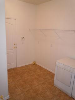 Building Photo - 601 Menaul Blvd NE