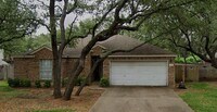 Building Photo - 1204 Cedar Oaks Dr