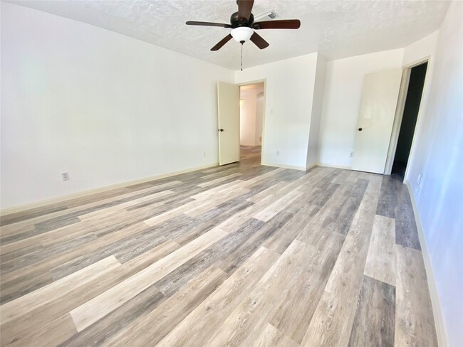 Building Photo - 4203 Breckenridge Dr