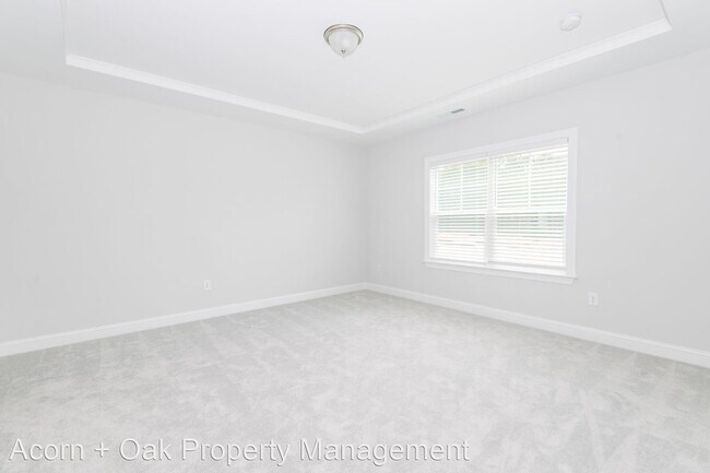 Building Photo - 4 br, 3 bath House - 135 Majestic Peak Dr