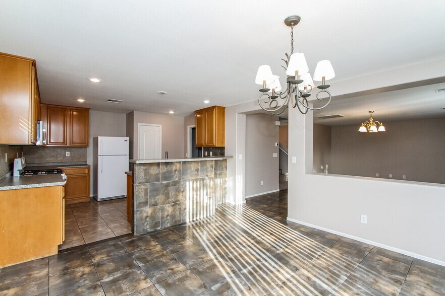 Building Photo - 11663 Rossovino St